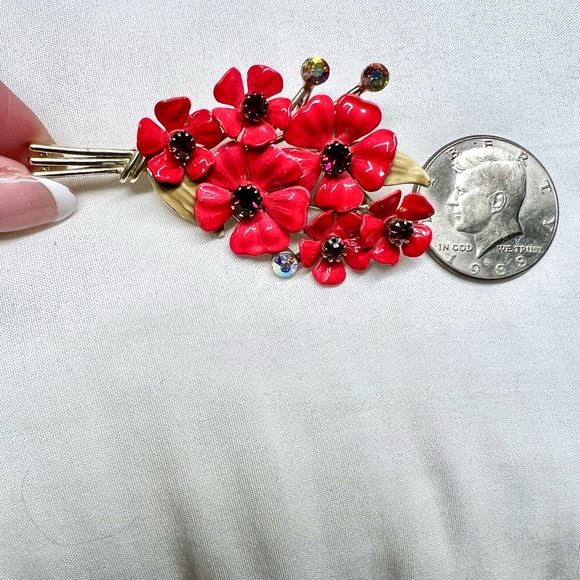 Vintage Coro Floral Bouquet Costume Brooch Pin - Picture 7 of 8